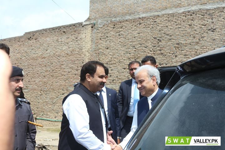 Receiving Prime Minister of Pakistan Justice (Retd) Nasir-ul-Mulk.