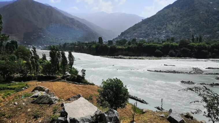 This is the a beautiful and lovely photo of the first lake in swat valley, Pakis