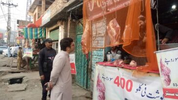 ڈپٹی کمشنر سوات جنیدخان کی ہدایت پر اسسٹنٹ کمشنر کبل عامر علی شاہ نے تحصیل کبل کی بازاروں میں قصائیو
