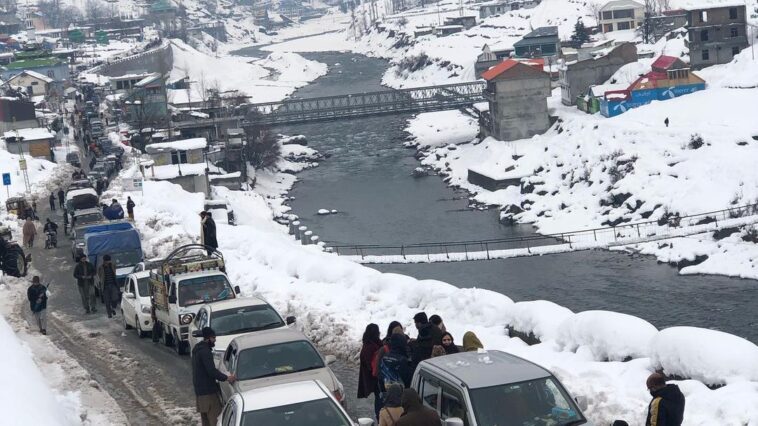 Alert : Those who are travelling to Kalam (Swat) these days , Please drive caref