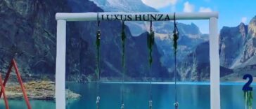Attabad Lake Hunza, Gilgit Baltistan.Follow for more amazing posts.
 