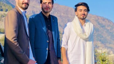 یہ رونقیں یہ لوگ یہ گھر چھوڑ جاؤنگا
اک دن میں روشنی کا نگر چھوڑ جاؤ نگا...