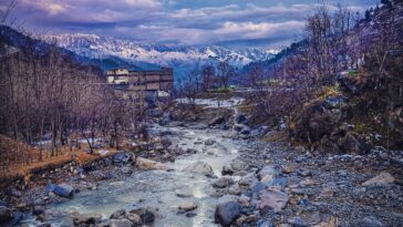 Surreal winter evening.
Mata, Swat, Pakistan.
