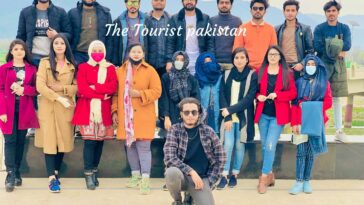 (university of  ) students on 3 days trip to
Group photo