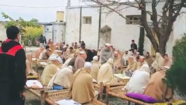 Hojre ratolana
Mena, muhabat, khalos, itipaq, yaw itihad