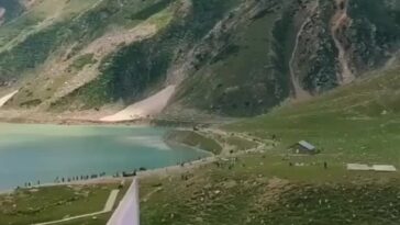 On this eid
Come to Lake Saif ul malook
and
See all the tales of fairies
with y