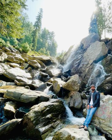 We travel not to escape life,but for life not to escape us.